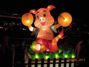 Read more about the article 月圆河畔庆中秋