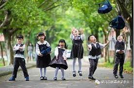 Read more about the article 幼儿园毕业照